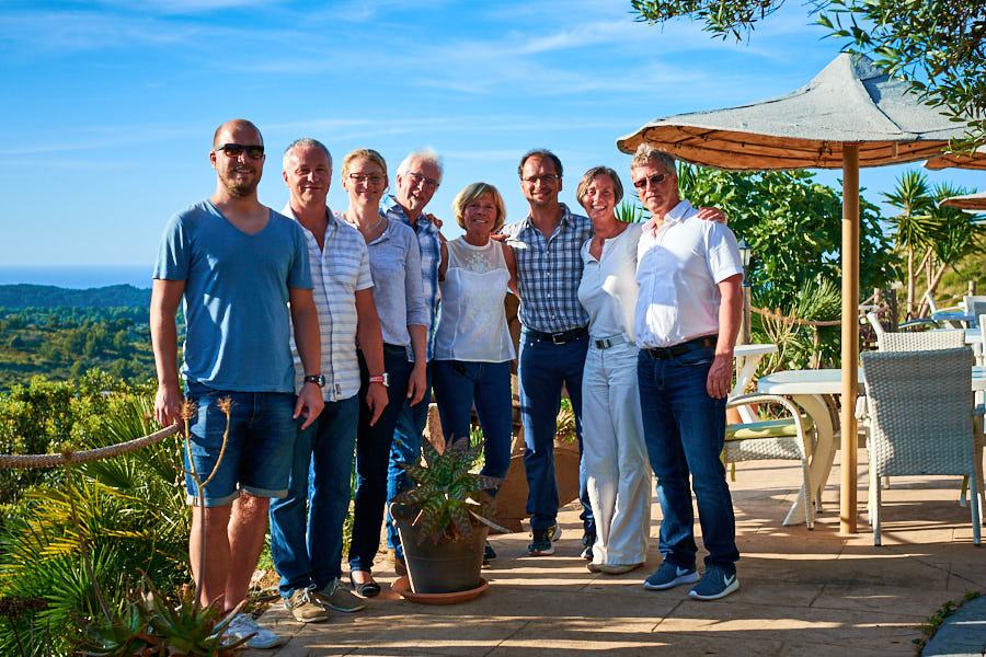 Gruppenbild des Referententeams von WidmannSeminare